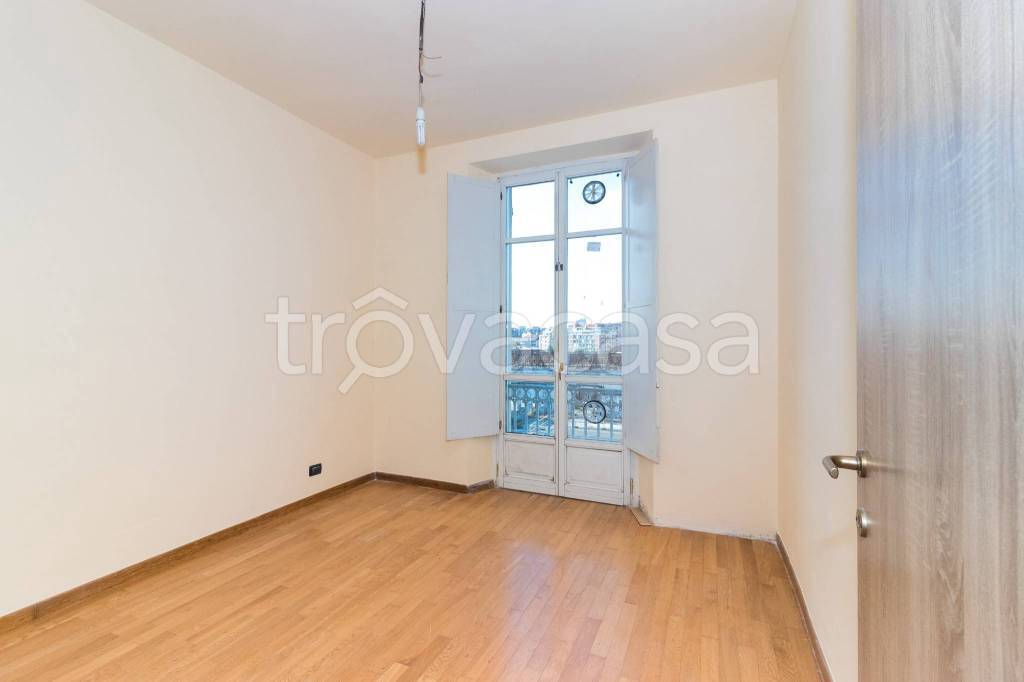 appartamento in vendita a Torino in zona Aurora