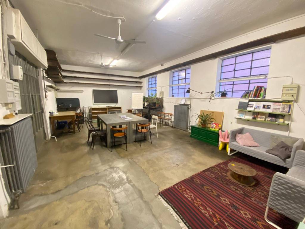 negozio in vendita a Torino in zona Aurora