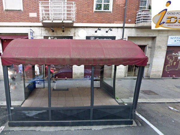 negozio in vendita a Torino in zona Pozzo Strada