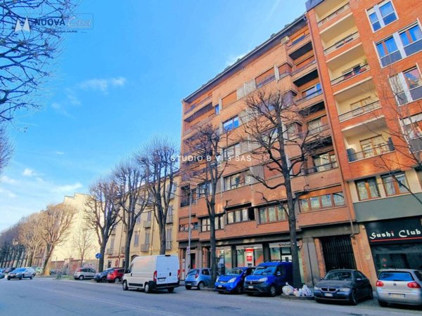 appartamento in vendita a Torino in zona Aurora