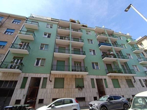 appartamento in vendita a Torino in zona Lingotto
