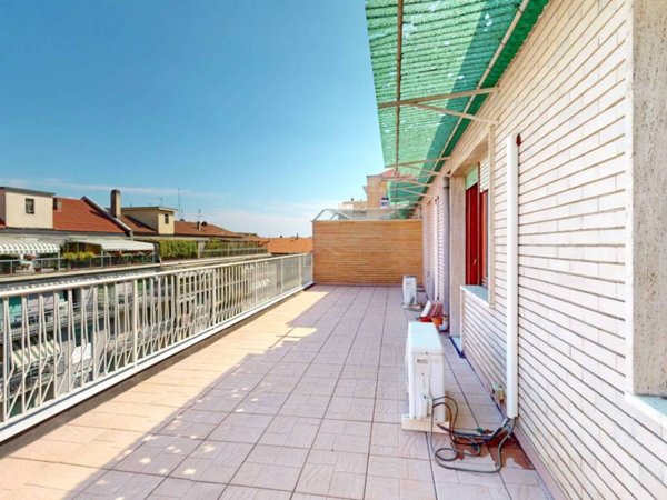 appartamento in vendita a Torino in zona Santa Rita