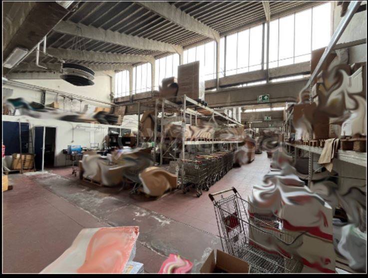 locale commerciale in vendita a Torino