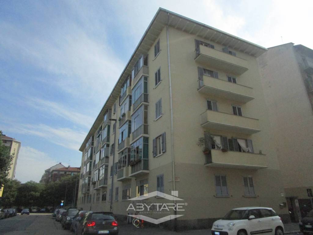 appartamento in vendita a Torino in zona Millefonti