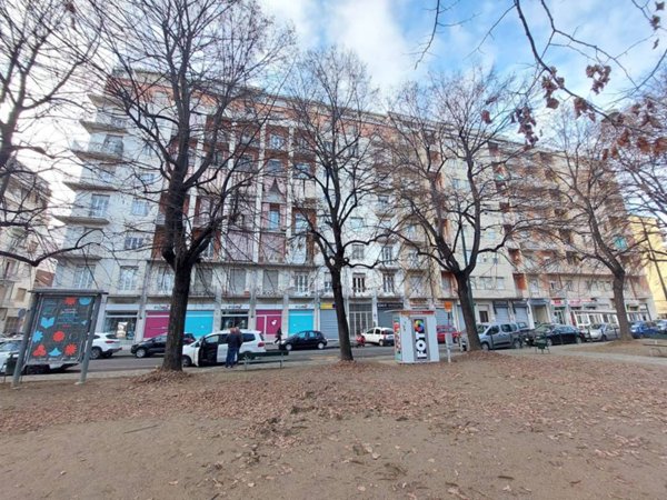 appartamento in vendita a Torino in zona Vallette