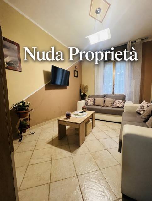 appartamento in vendita a Torino in zona Borgata Vittoria