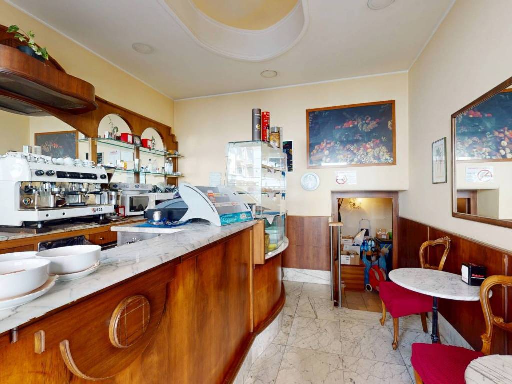 negozio in vendita a Torino in zona Crocetta