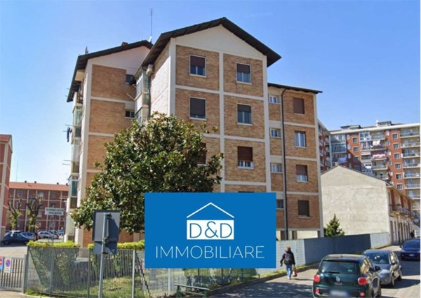 appartamento in vendita a Torino in zona Lucento