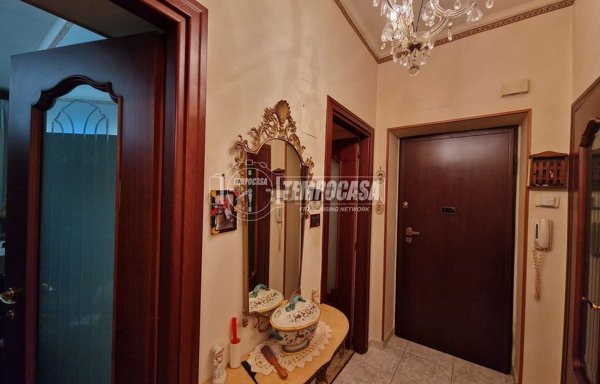 appartamento in vendita a Torino in zona Mirafiori Nord