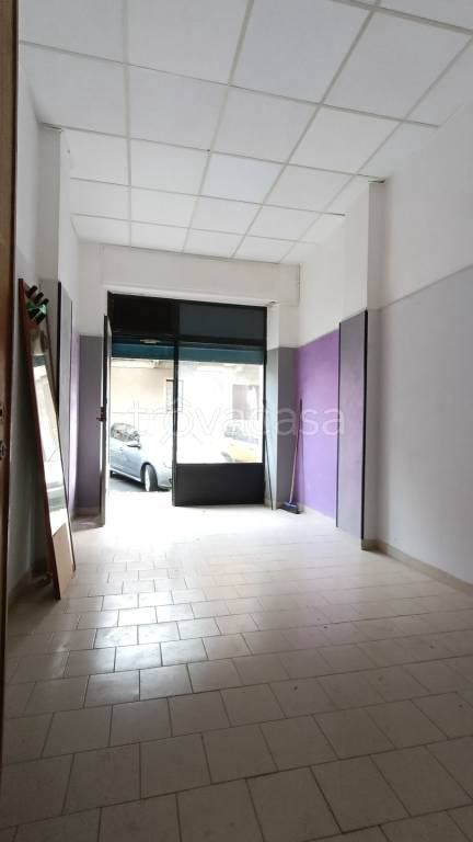 negozio in vendita a Torino in zona Barriera di Milano