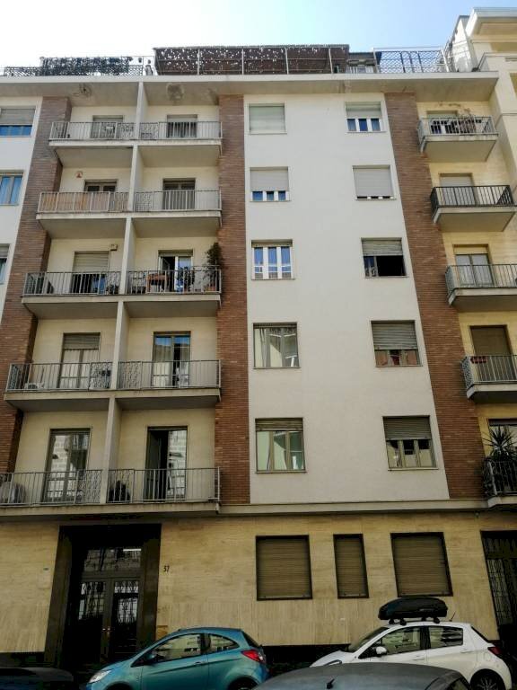 appartamento in vendita a Torino in zona Crocetta