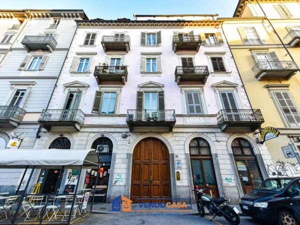 appartamento in vendita a Torino in zona Vanchiglia