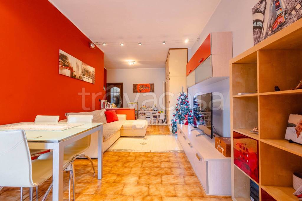 appartamento in vendita a Torino in zona Mirafiori Sud