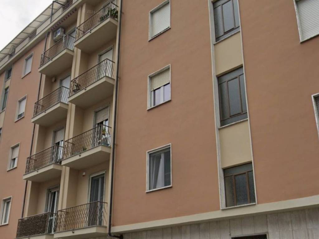 appartamento in vendita a Torino in zona Parella