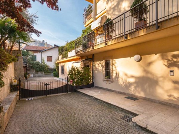 appartamento in vendita a Torino in zona Cavoretto