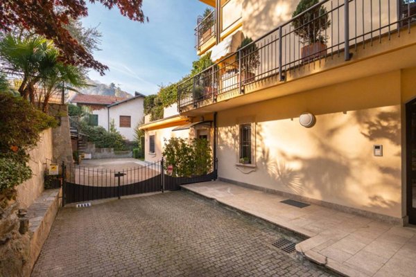 appartamento in vendita a Torino in zona Cavoretto