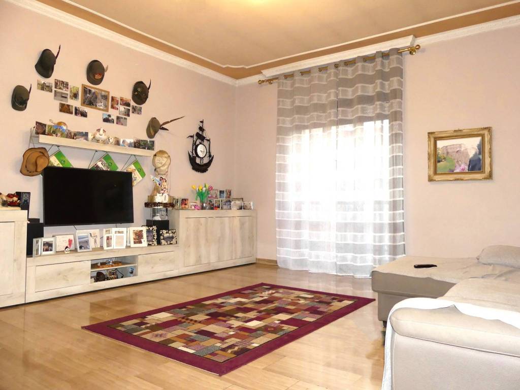 appartamento in vendita a Torino in zona Rebaudengo