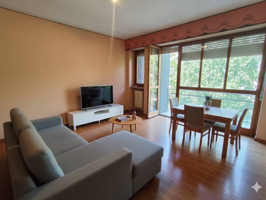 appartamento in vendita a Torino in zona Cenisia