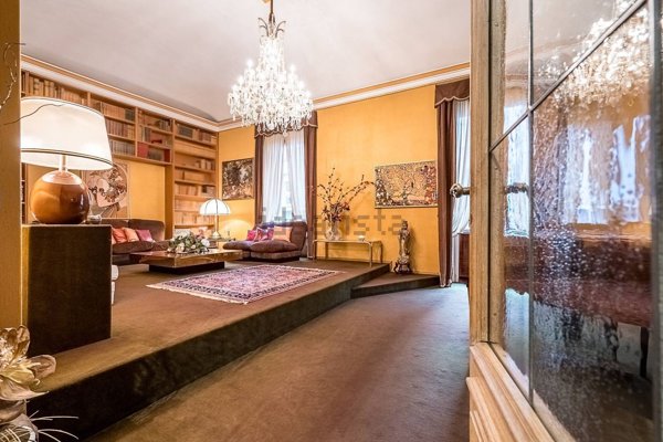 appartamento in vendita a Torino in zona Crocetta