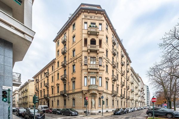 appartamento in vendita a Torino in zona Crocetta
