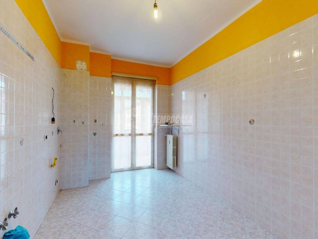 appartamento in vendita a Torino in zona Mirafiori Sud