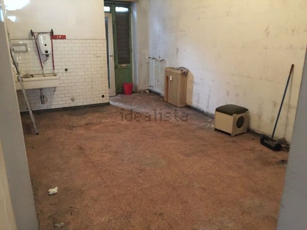 ufficio in vendita a Torino in zona Lingotto