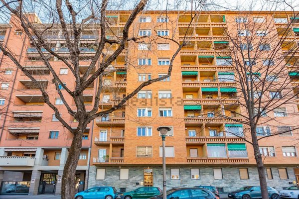 appartamento in vendita a Torino in zona Borgo San Paolo
