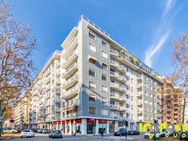 appartamento in vendita a Torino in zona Parella