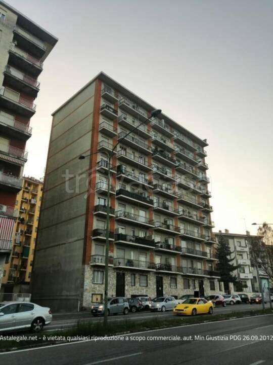 appartamento in vendita a Torino in zona Regio Parco