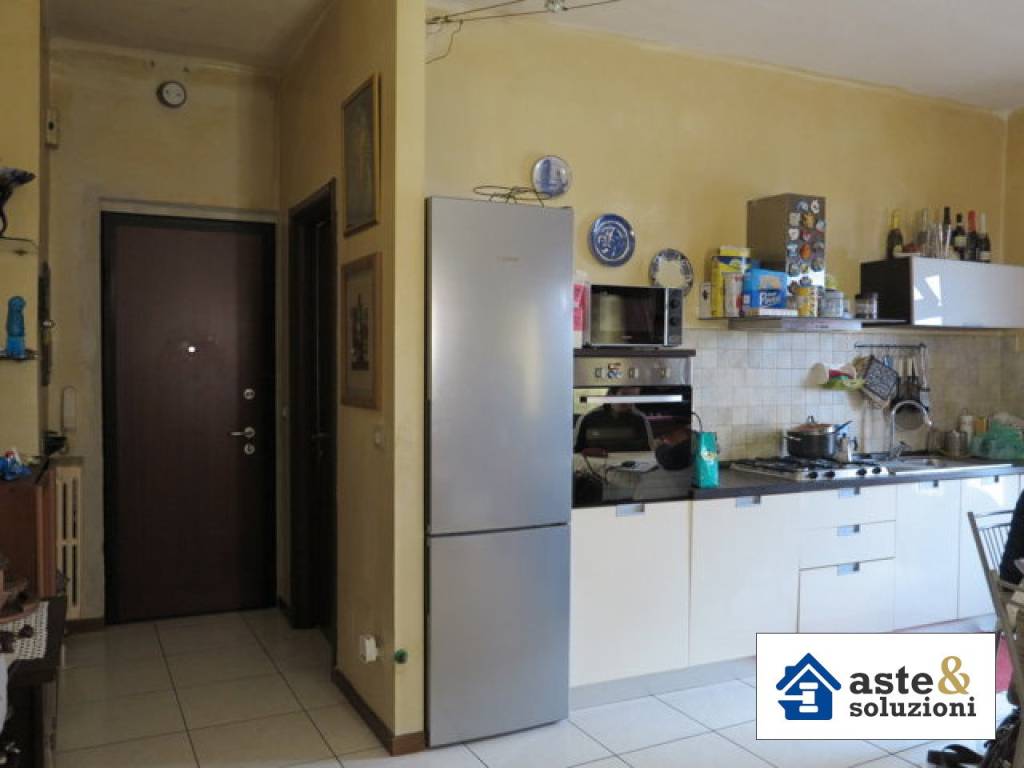 appartamento in vendita a Torino in zona Borgata Vittoria