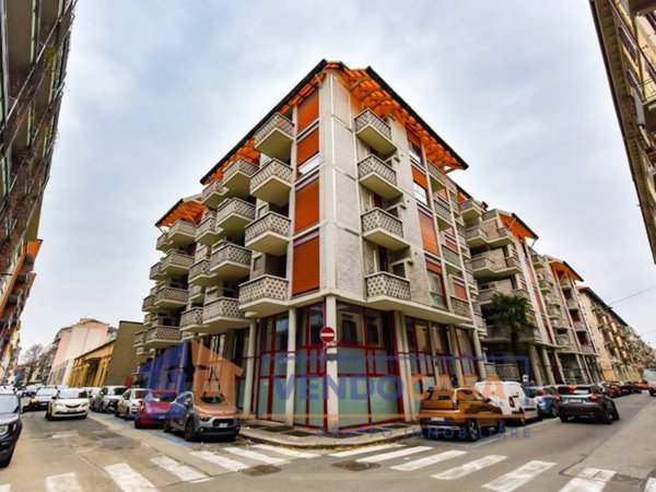 appartamento in vendita a Torino in zona San Salvario