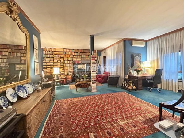 appartamento in vendita a Torino in zona Parella