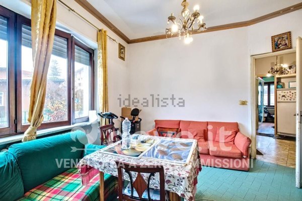 appartamento in vendita a Torino in zona Aurora