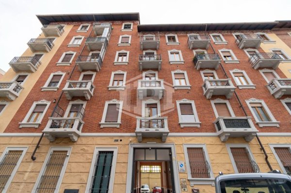 appartamento in vendita a Torino in zona Lingotto