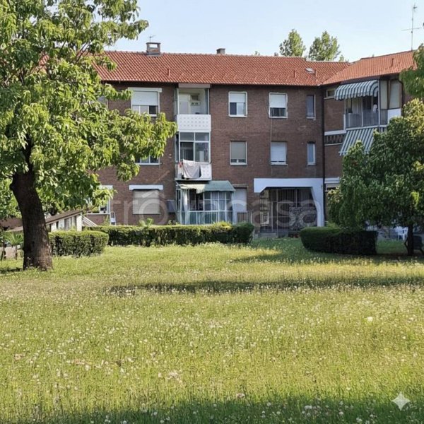 appartamento in vendita a Torino in zona Falchera
