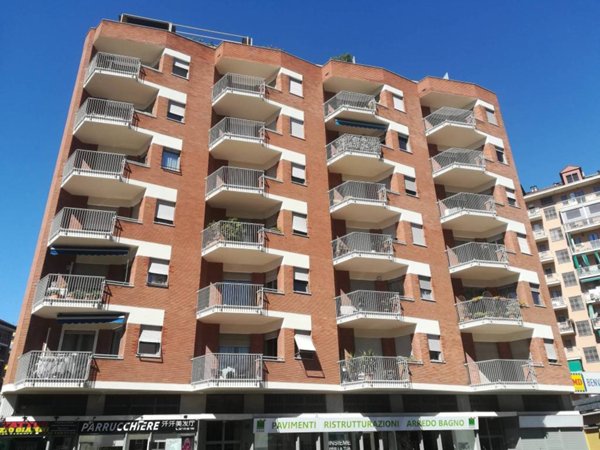 appartamento in vendita a Torino in zona Santa Rita