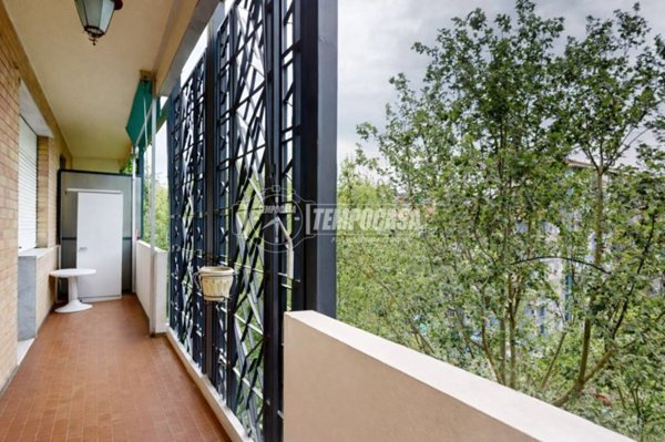 appartamento in vendita a Torino in zona Lingotto