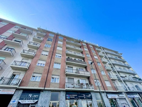 appartamento in vendita a Torino in zona Santa Rita
