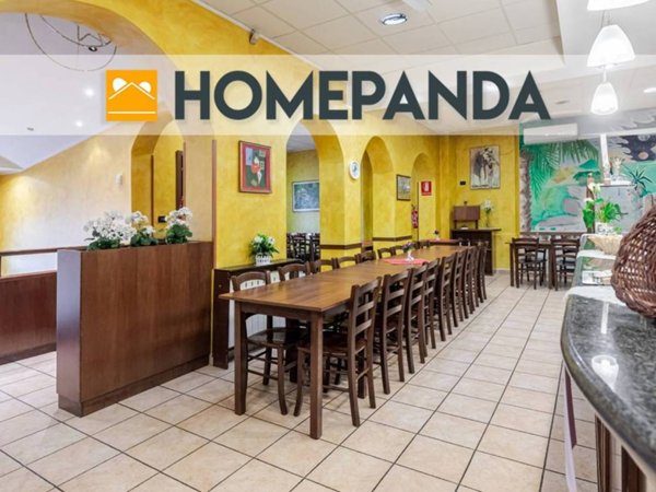 negozio in vendita a Torino in zona Mirafiori Sud