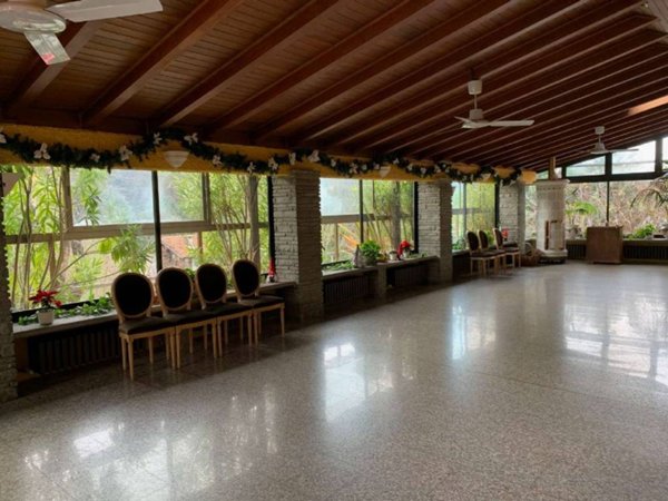 negozio in vendita a Torino in zona Superga