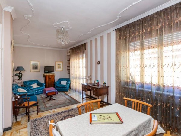 appartamento in vendita a Torino in zona Barca