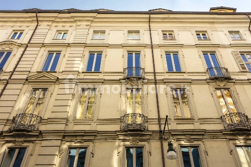appartamento in vendita a Torino in zona Centro Storico
