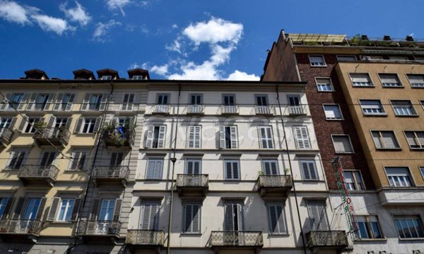 appartamento in vendita a Torino in zona San Salvario