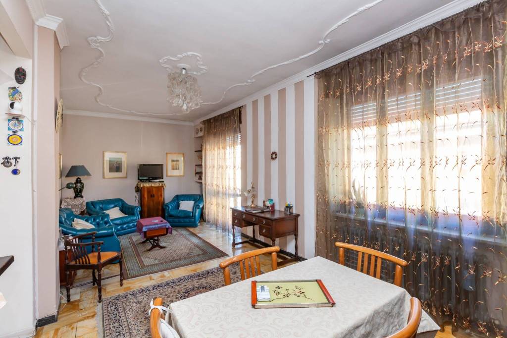 appartamento in vendita a Torino in zona Barca