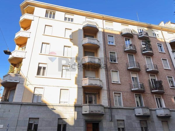 appartamento in vendita a Torino in zona Campidoglio