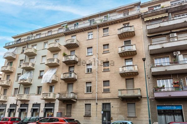 appartamento in vendita a Torino in zona Parella