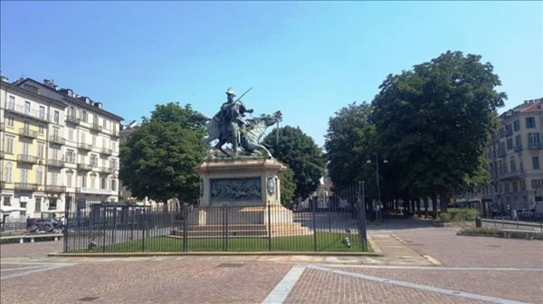 appartamento in vendita a Torino in zona Centro Storico