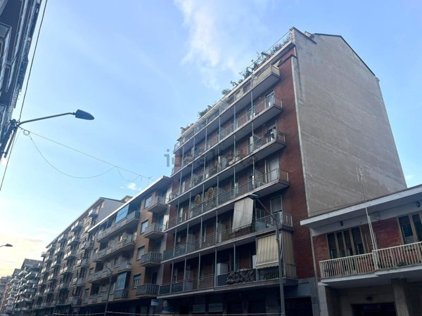 appartamento in vendita a Torino in zona Santa Rita