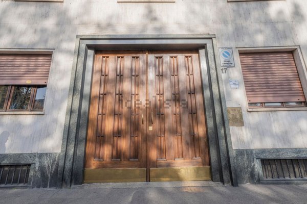 appartamento in vendita a Torino in zona Cit Turin