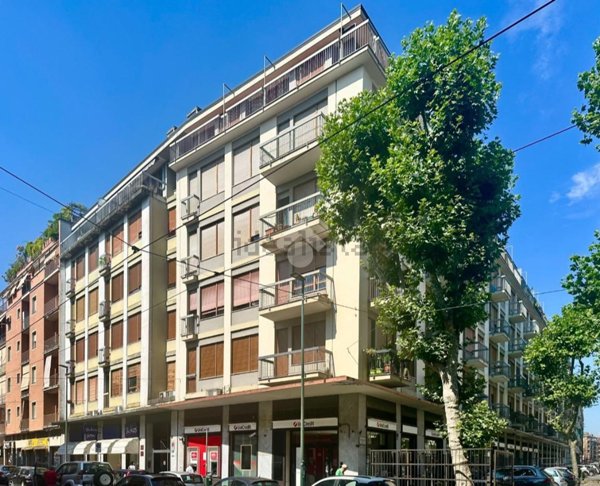 appartamento in vendita a Torino in zona Borgata Vittoria